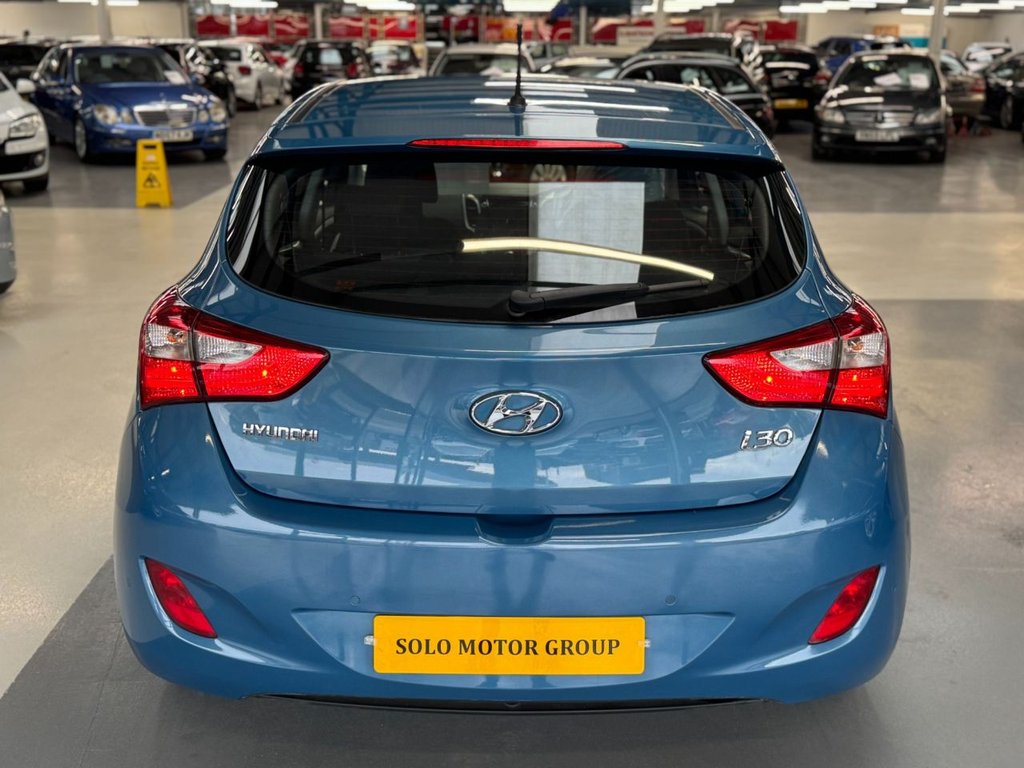 Used Hyundai i30 2014 for sale - 77328158: Photo 15