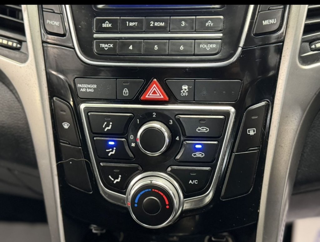 Used Hyundai i30 2014 for sale - 77328158: Photo 36