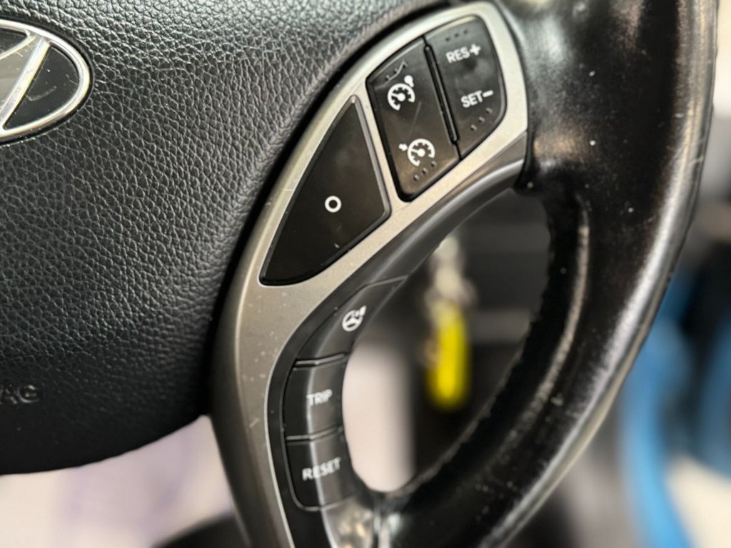 Used Hyundai i30 2014 for sale - 77328158: Photo 44