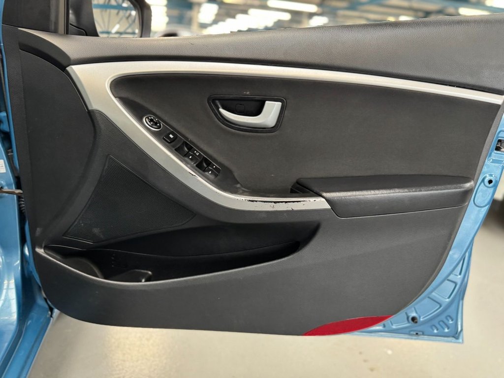 Used Hyundai i30 2014 for sale - 77328158: Photo 50