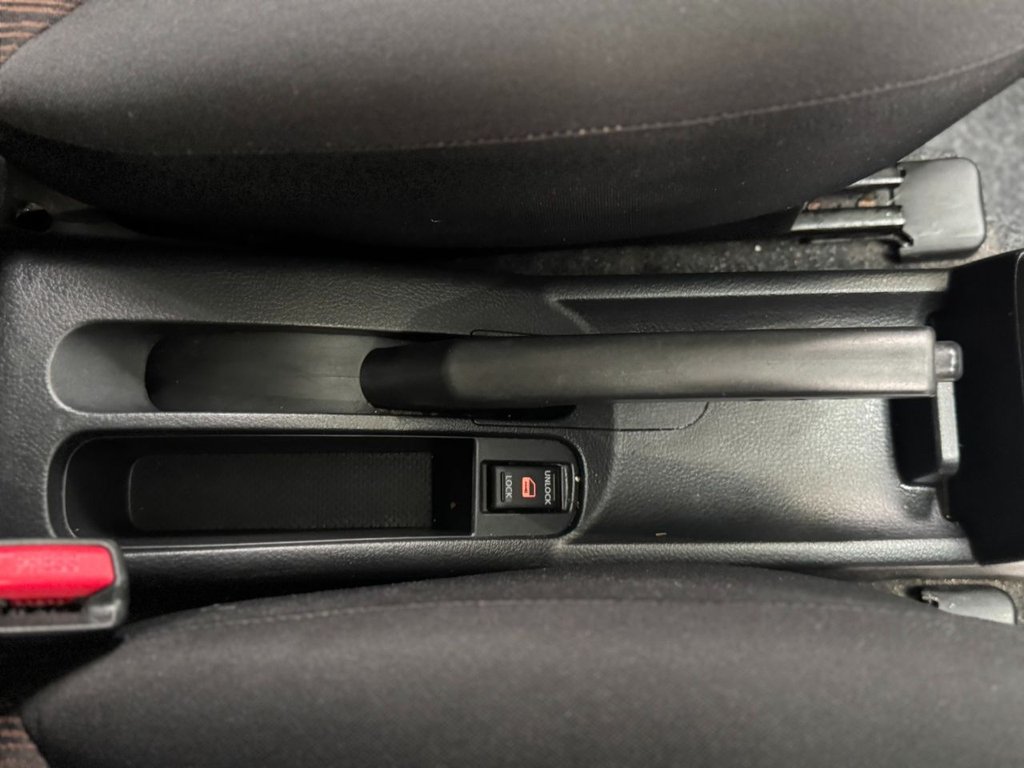 Used Nissan Note 2010 for sale - 77571431: Photo 37