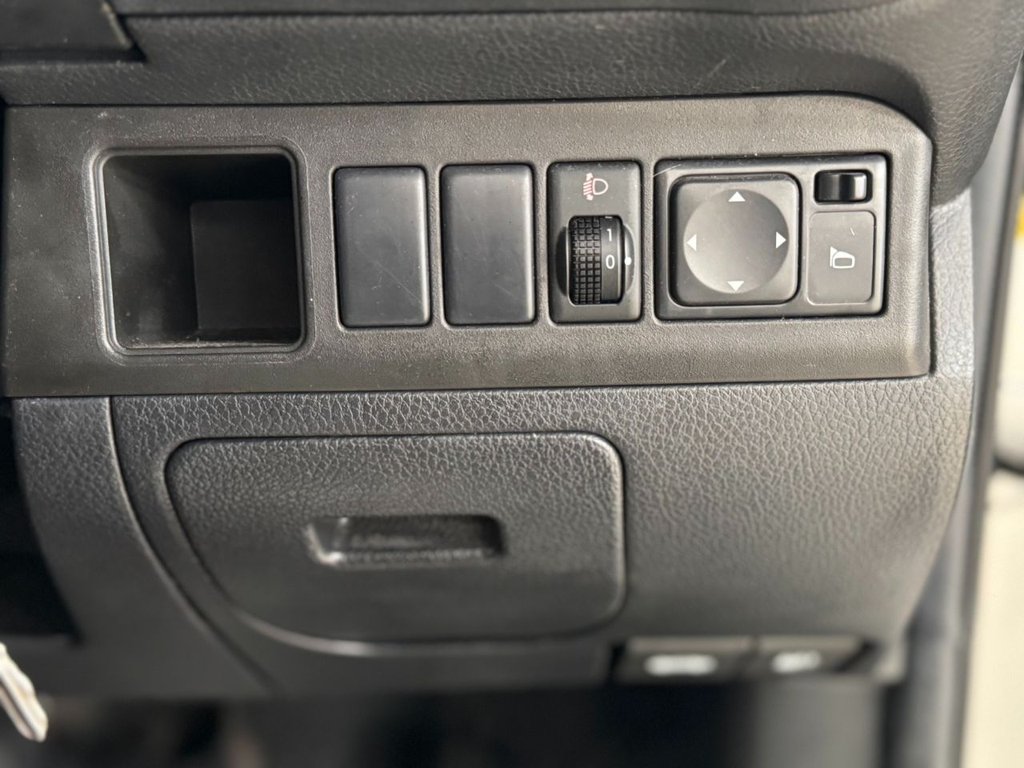 Used Nissan Note 2010 for sale - 77571431: Photo 48