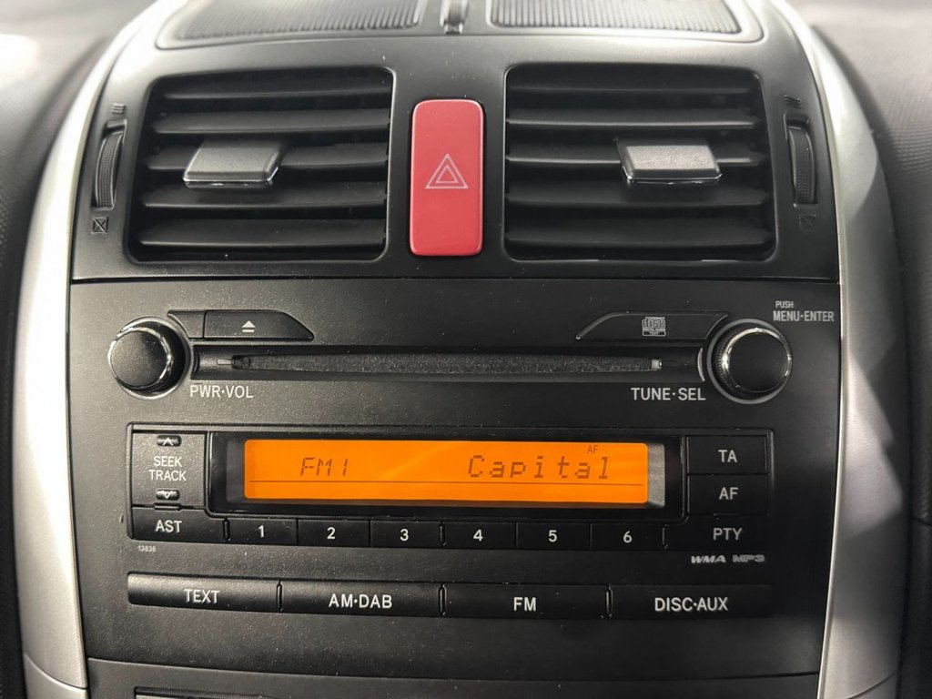 Used Toyota Auris 2010 for sale - 76900858: Photo 31