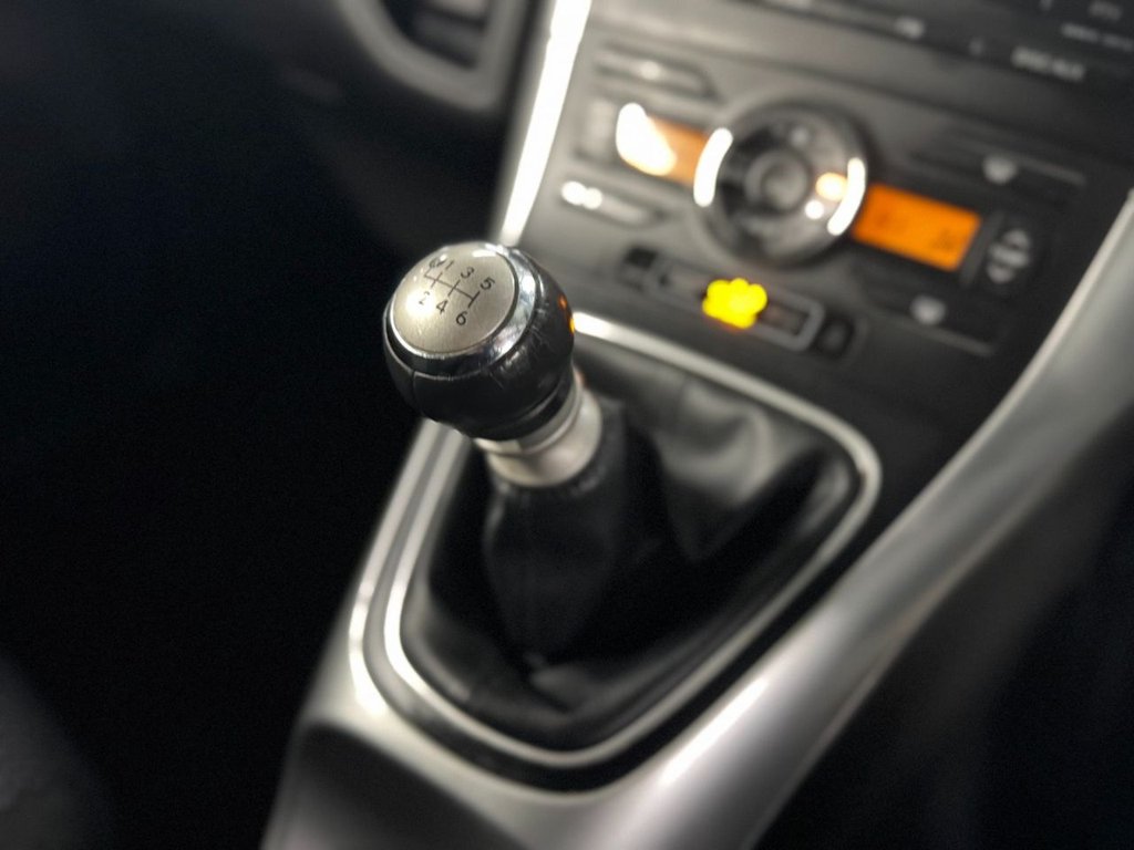 Used Toyota Auris 2010 for sale - 76900858: Photo 33