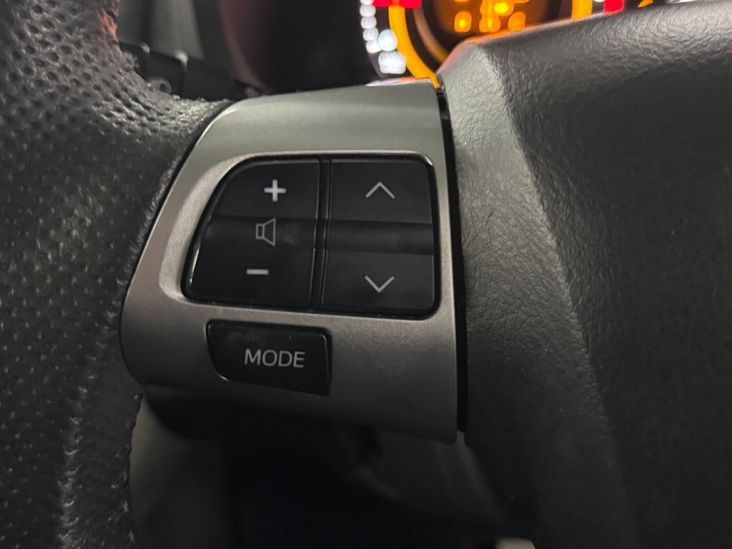 Used Toyota Auris 2010 for sale - 76900858: Photo 39