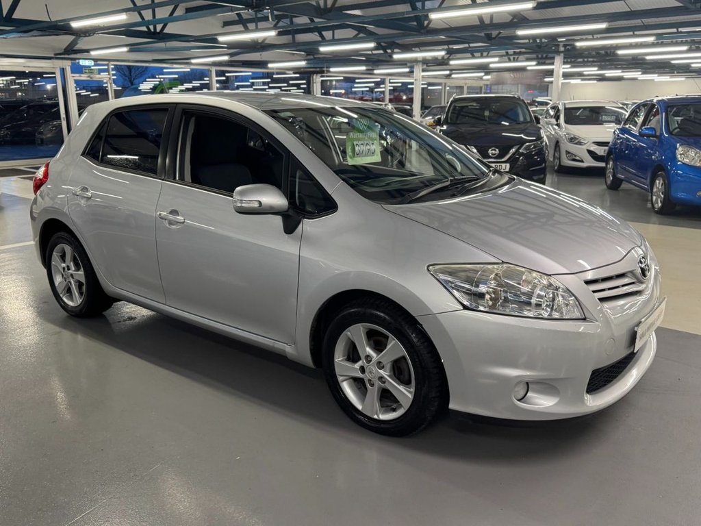 Used Toyota Auris 2010 for sale - 76900858: Photo 4