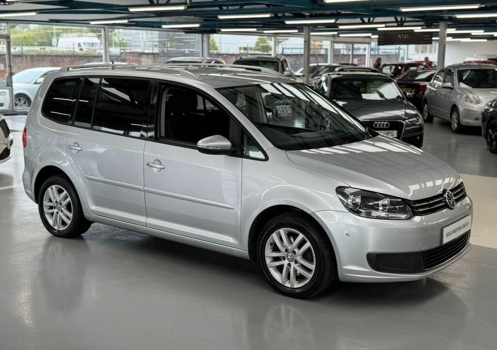 Used Volkswagen Touran 2012 for sale - 76776347: Photo 4
