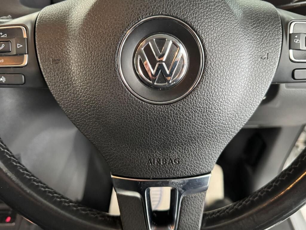 Used Volkswagen Touran 2012 for sale - 76776347: Photo 43