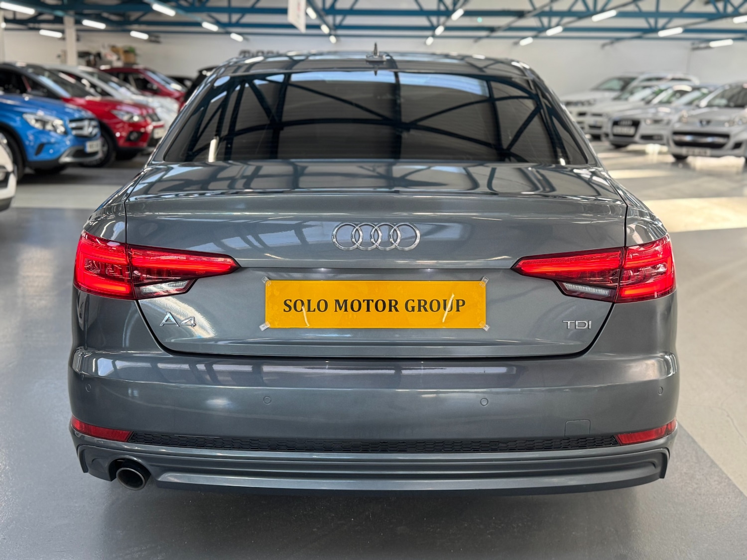 Used Audi A4 2017 for sale - 76682390: Photo 14