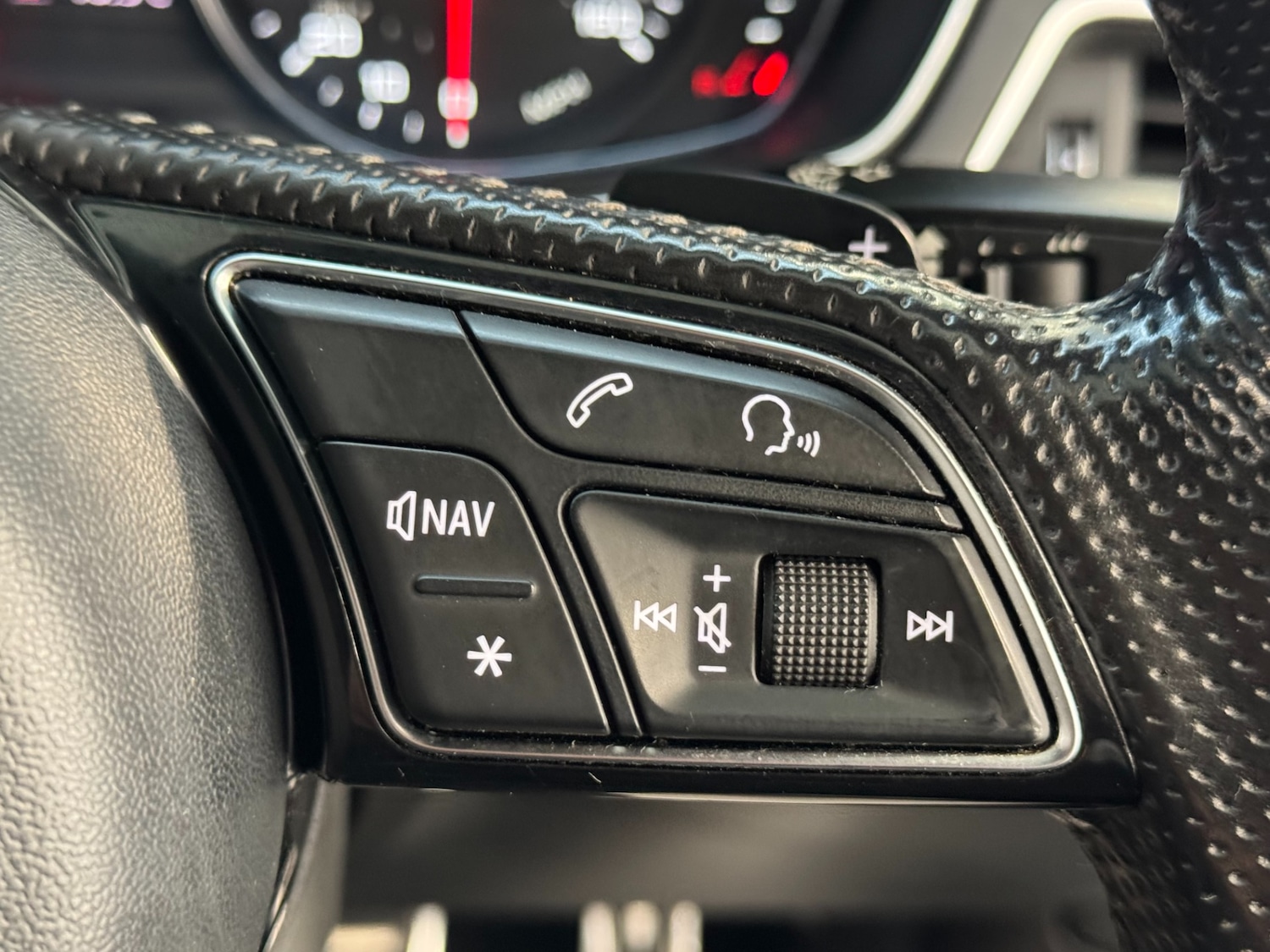 Used Audi A4 2017 for sale - 76682390: Photo 47