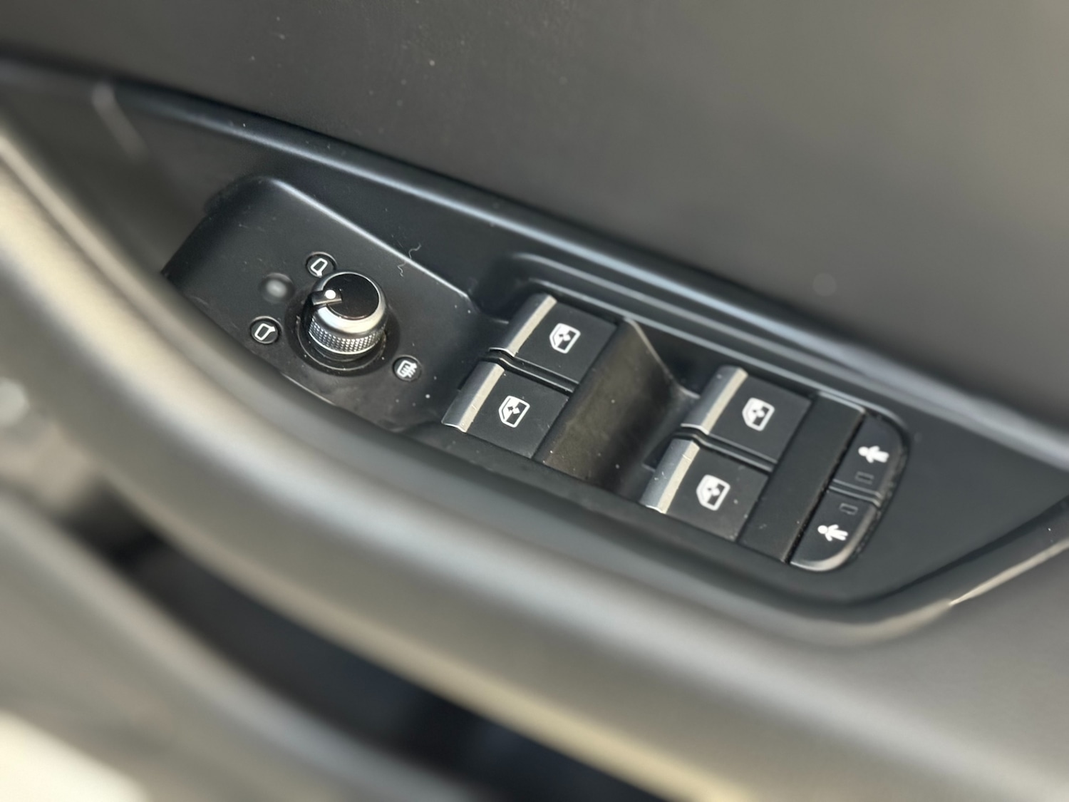 Used Audi A4 2017 for sale - 76682390: Photo 59