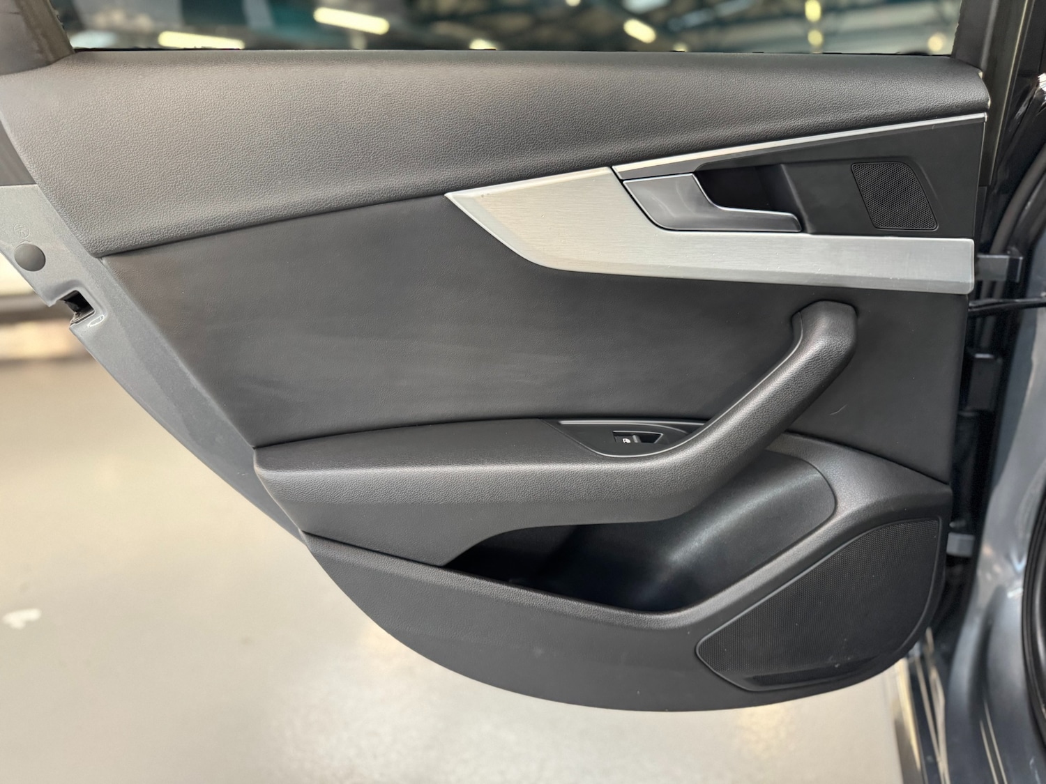 Used Audi A4 2017 for sale - 76682390: Photo 68