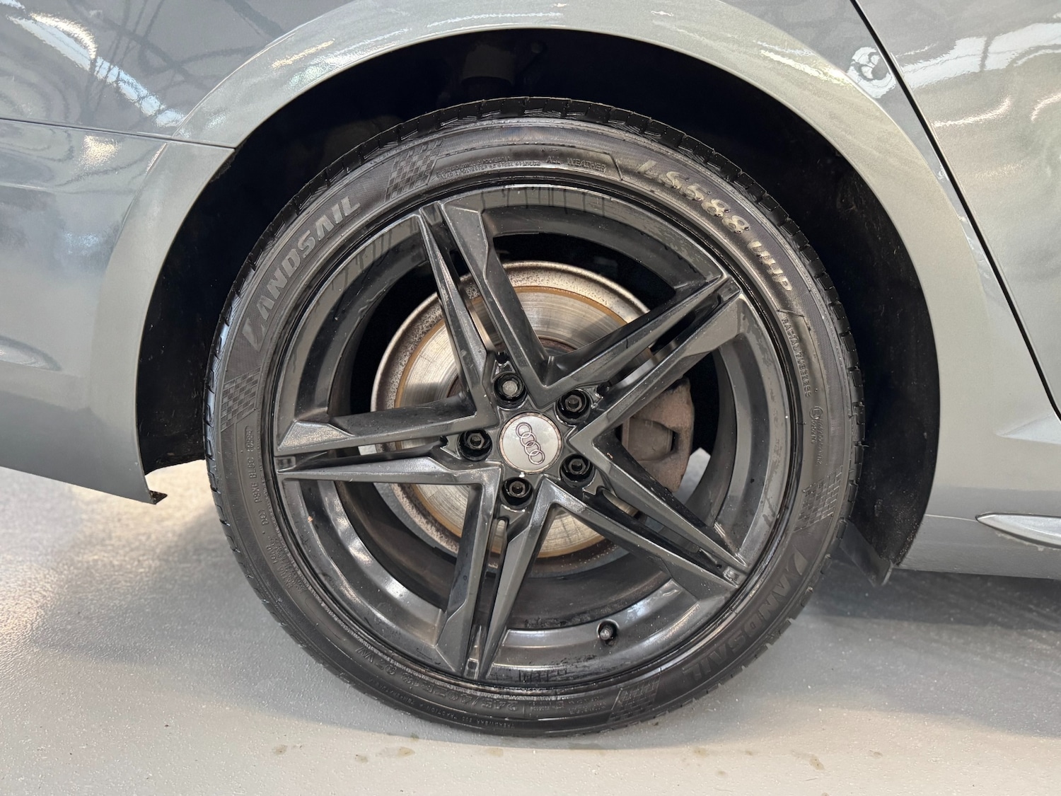 Used Audi A4 2017 for sale - 76682390: Photo 88