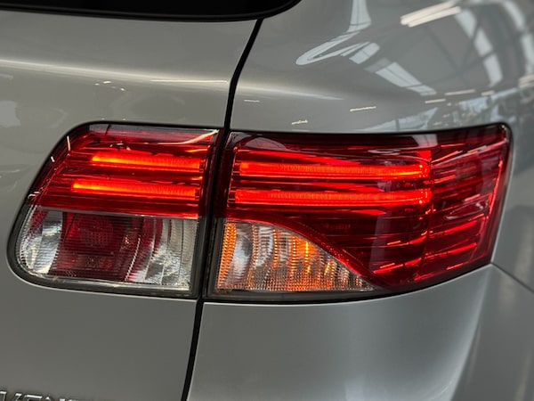 Used Toyota Avensis 2012 for sale - 76292301: Photo 69