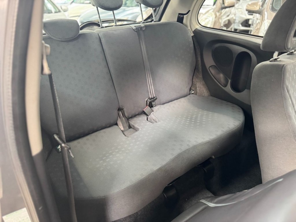 Used Nissan Micra 2003 for sale - 77764972: Photo 35