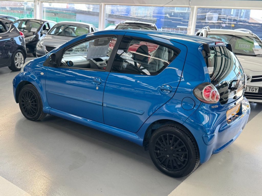 Used Toyota AYGO 2010 for sale - 77733984: Photo 13