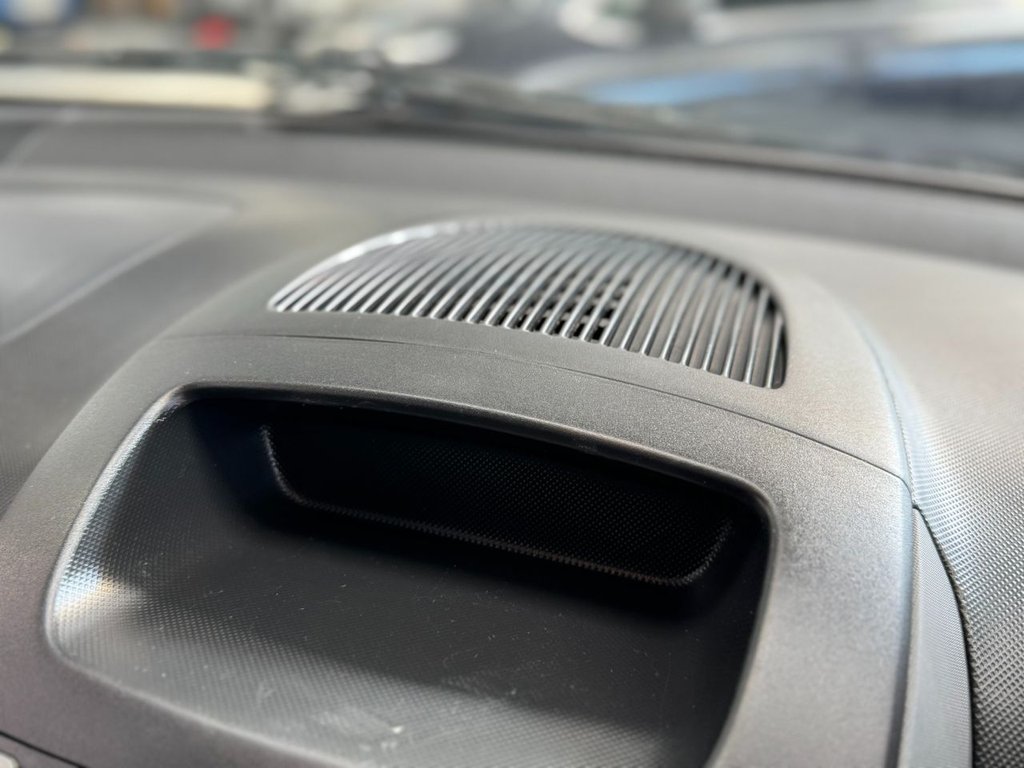 Used Toyota AYGO 2010 for sale - 77733984: Photo 27