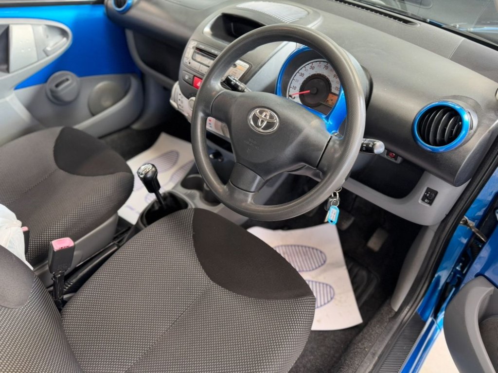 Used Toyota AYGO 2010 for sale - 77733984: Photo 3