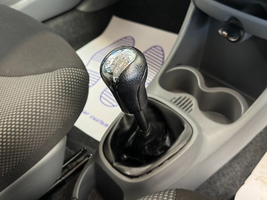 Used Toyota AYGO 2010 for sale - 77733984: Photo 31