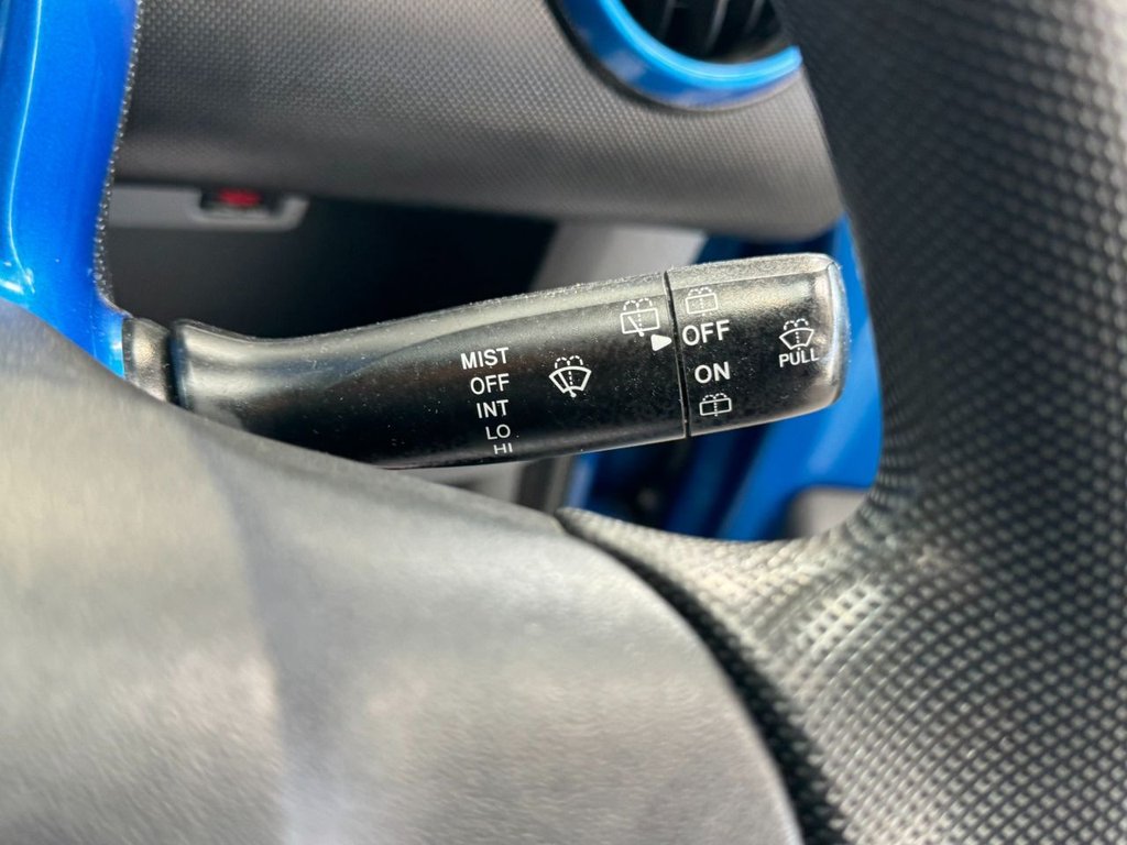 Used Toyota AYGO 2010 for sale - 77733984: Photo 37