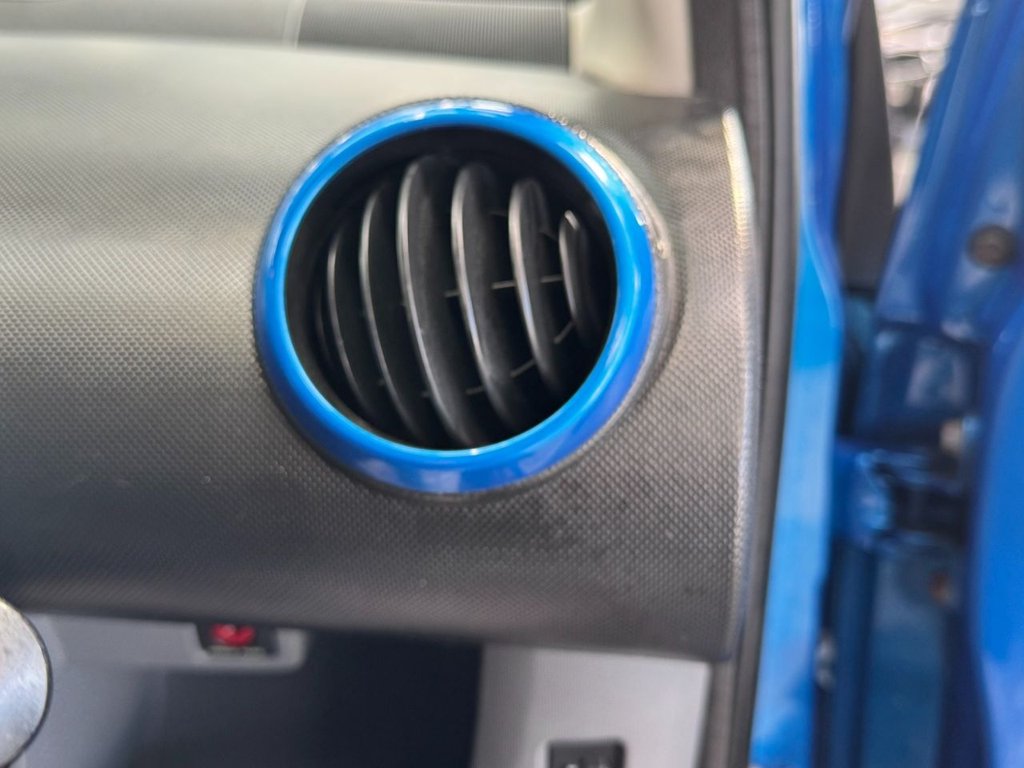 Used Toyota AYGO 2010 for sale - 77733984: Photo 38