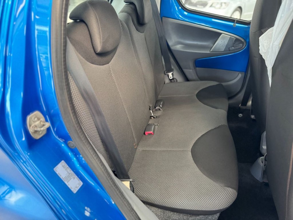 Used Toyota AYGO 2010 for sale - 77733984: Photo 48