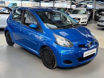 Used Toyota AYGO 2010 for sale - 77733984: Photo