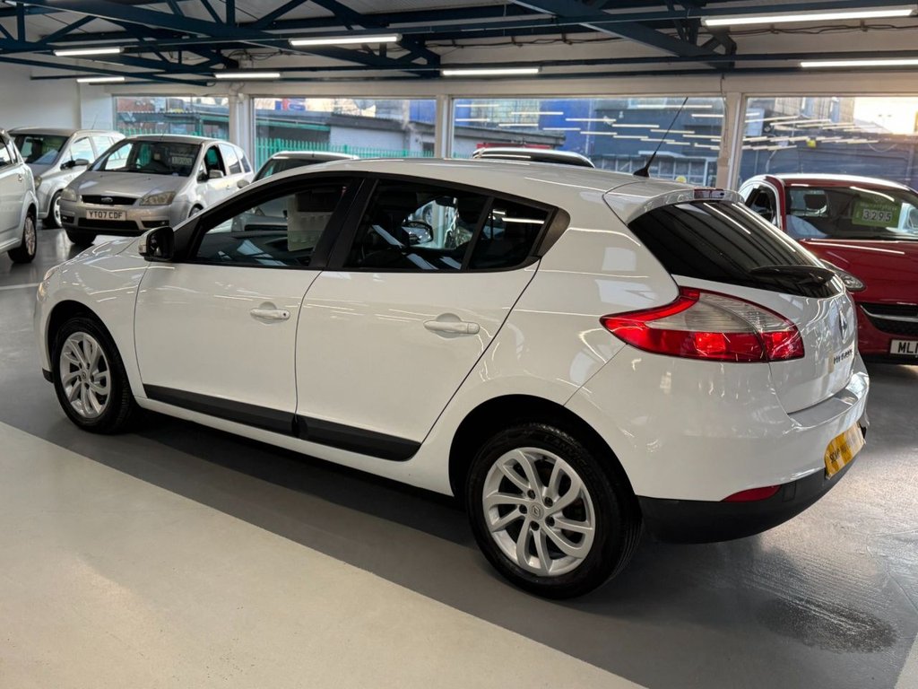 Used Renault Megane 2013 for sale - 77161948: Photo 12