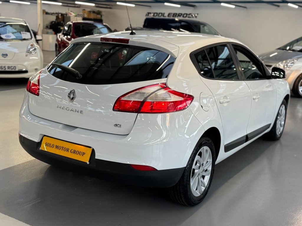 Used Renault Megane 2013 for sale - 77161948: Photo 17