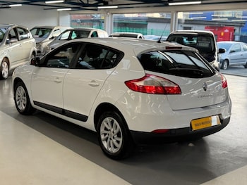 Used Renault Megane 2013 for sale - 77161948: Photo