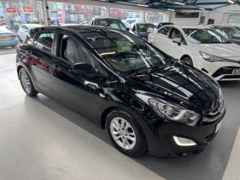 2014 (64) - 1.6 CRDi Blue Drive Active 5dr