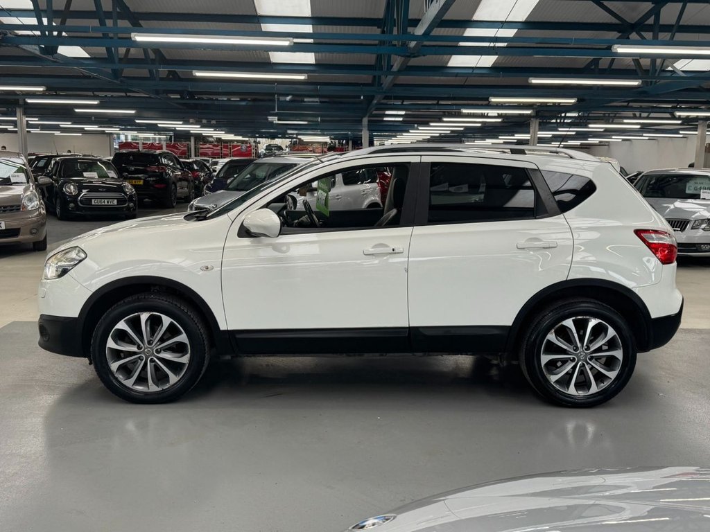 Used Nissan Qashqai 2010 for sale - 77990554: Photo 11