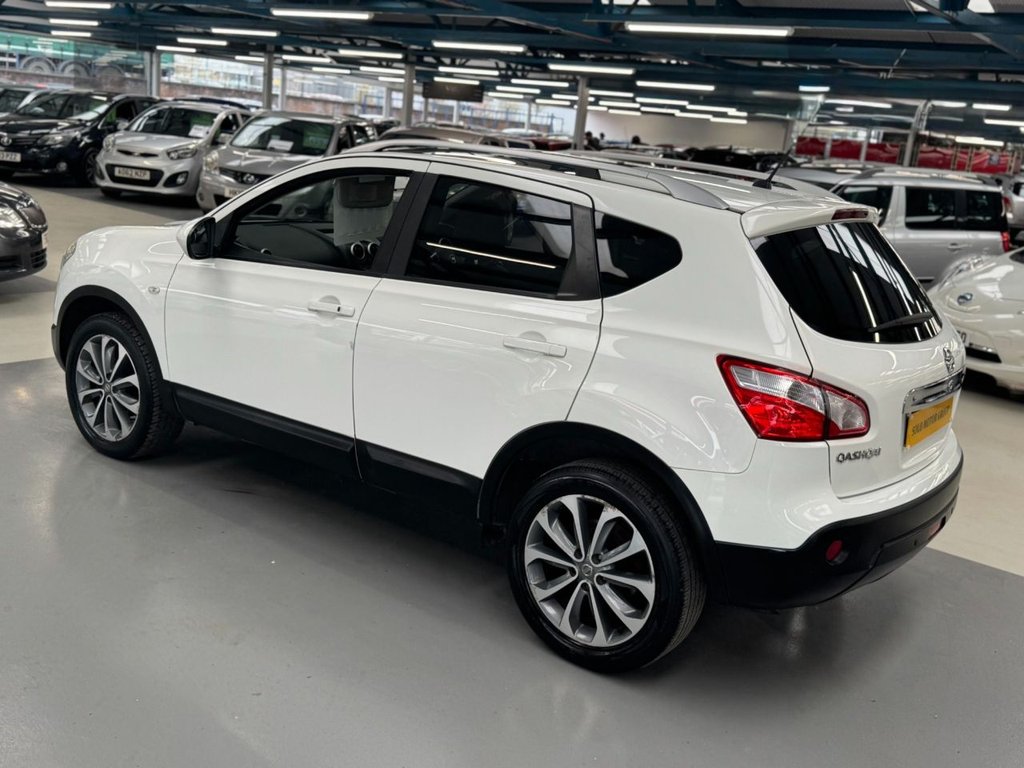 Used Nissan Qashqai 2010 for sale - 77990554: Photo 13