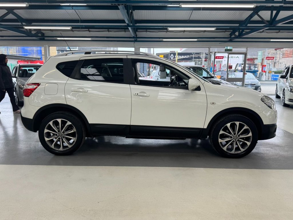 Used Nissan Qashqai 2010 for sale - 77990554: Photo 21