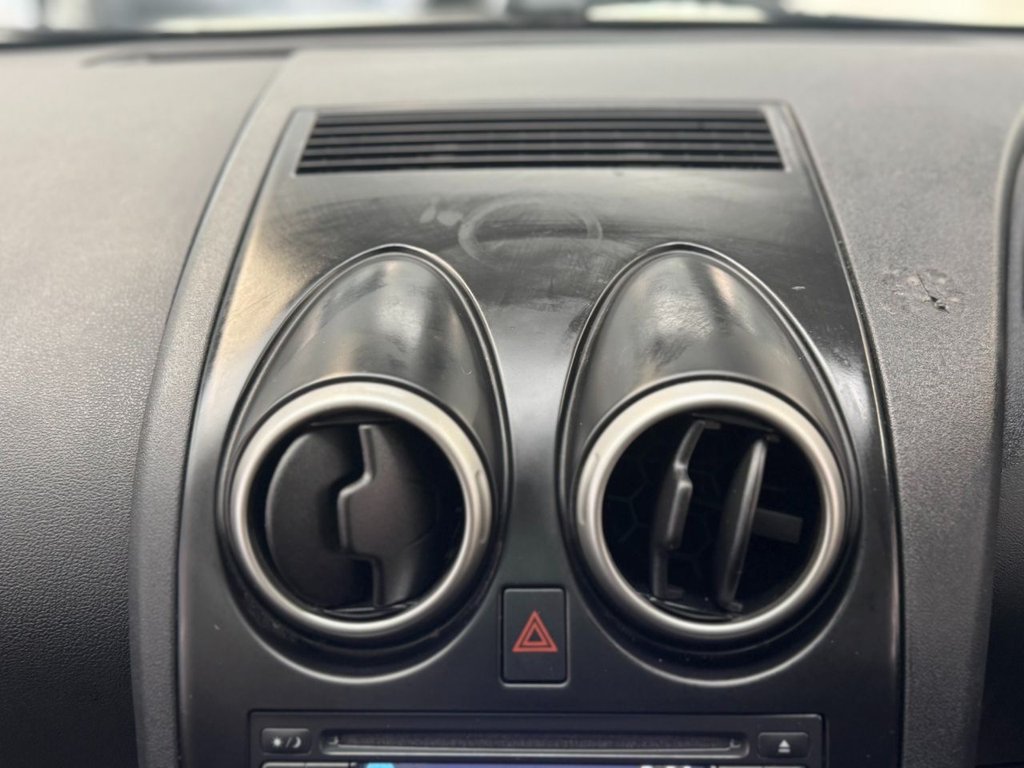 Used Nissan Qashqai 2010 for sale - 77990554: Photo 30