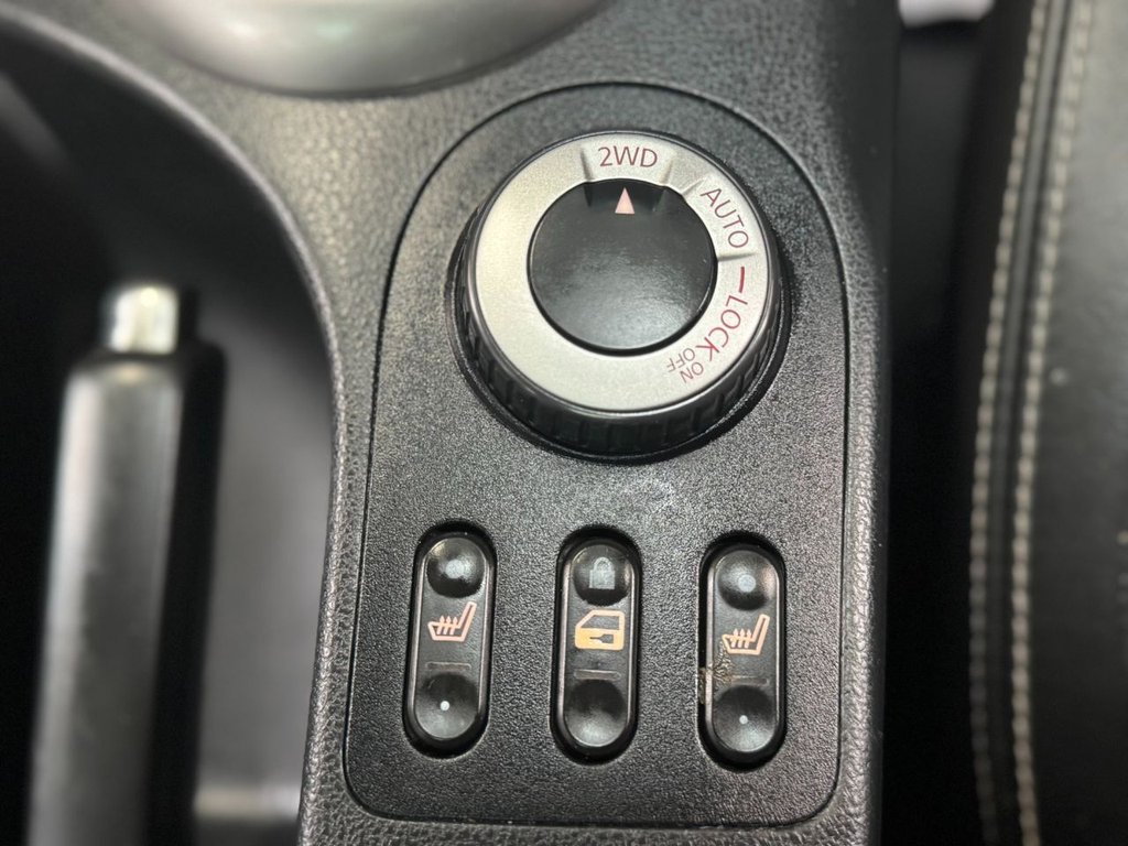 Used Nissan Qashqai 2010 for sale - 77990554: Photo 38