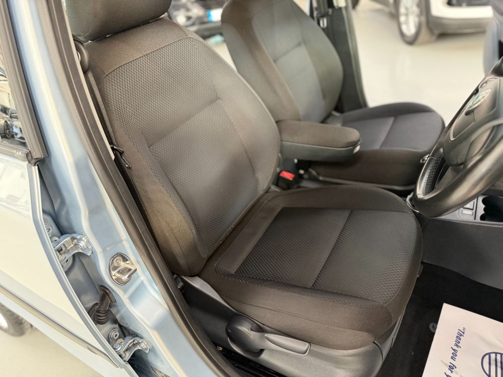 Used Skoda Fabia 2011 for sale - 77546873: Photo 47