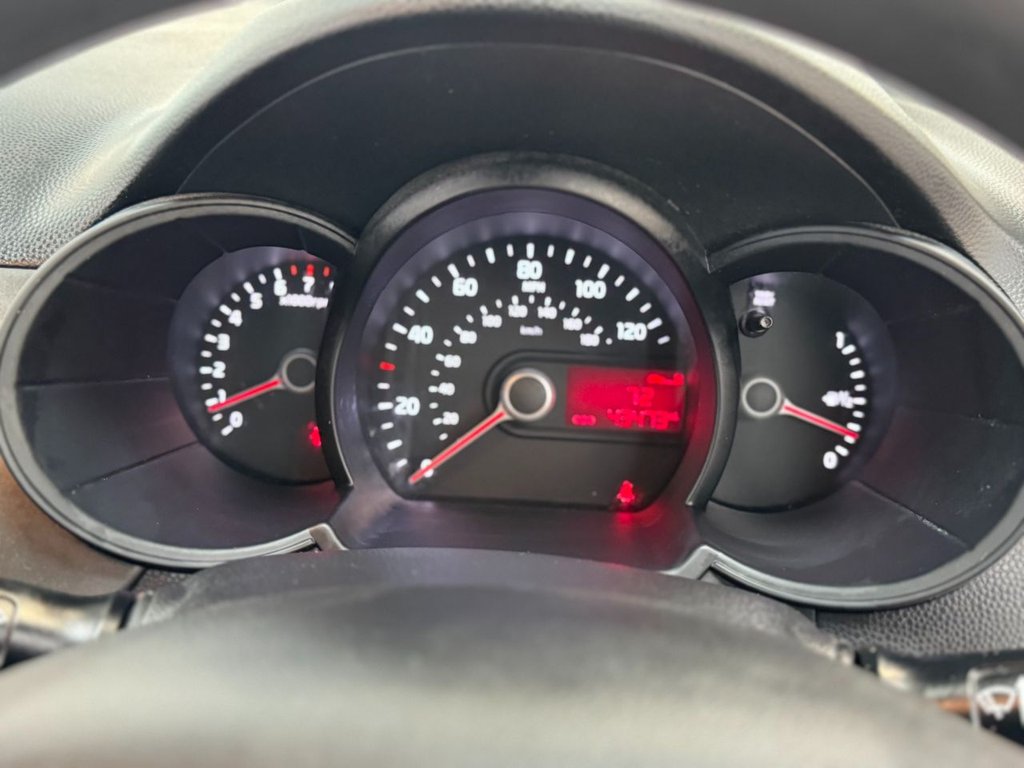 Used Kia Picanto 2012 for sale - 77897577: Photo 35