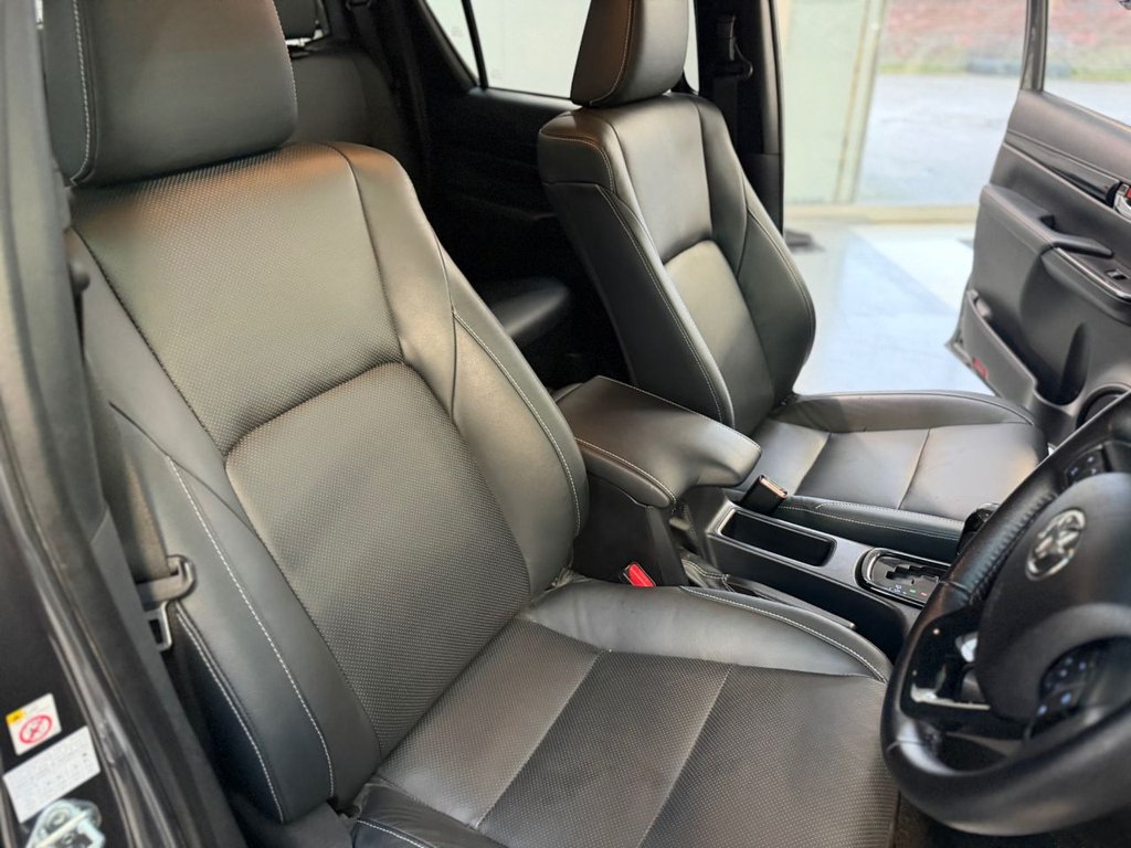 Used Toyota Hilux 2019 for sale - 77647842: Photo 21