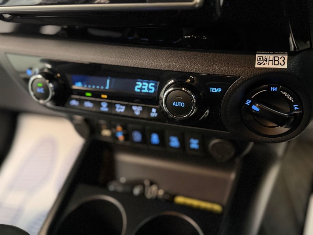 Used Toyota Hilux 2019 for sale - 77647842: Photo 29