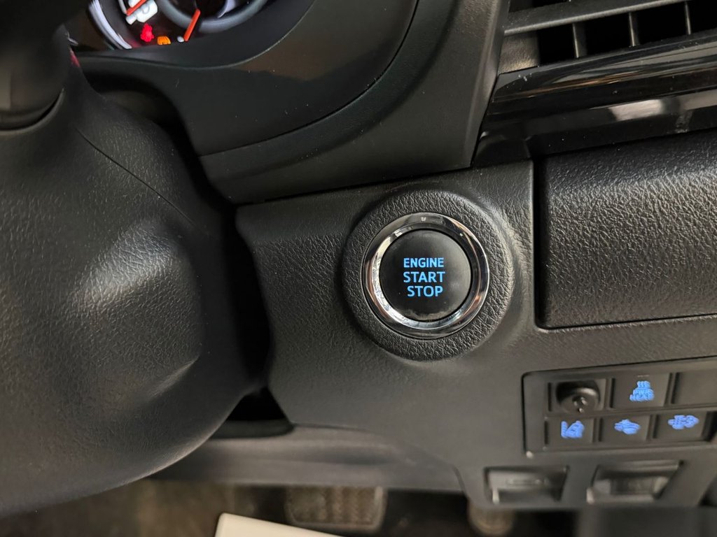 Used Toyota Hilux 2019 for sale - 77647842: Photo 40