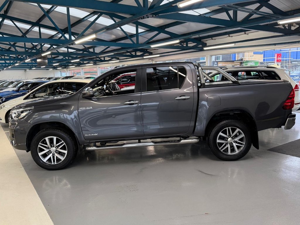 Used Toyota Hilux 2019 for sale - 77647842: Photo 7