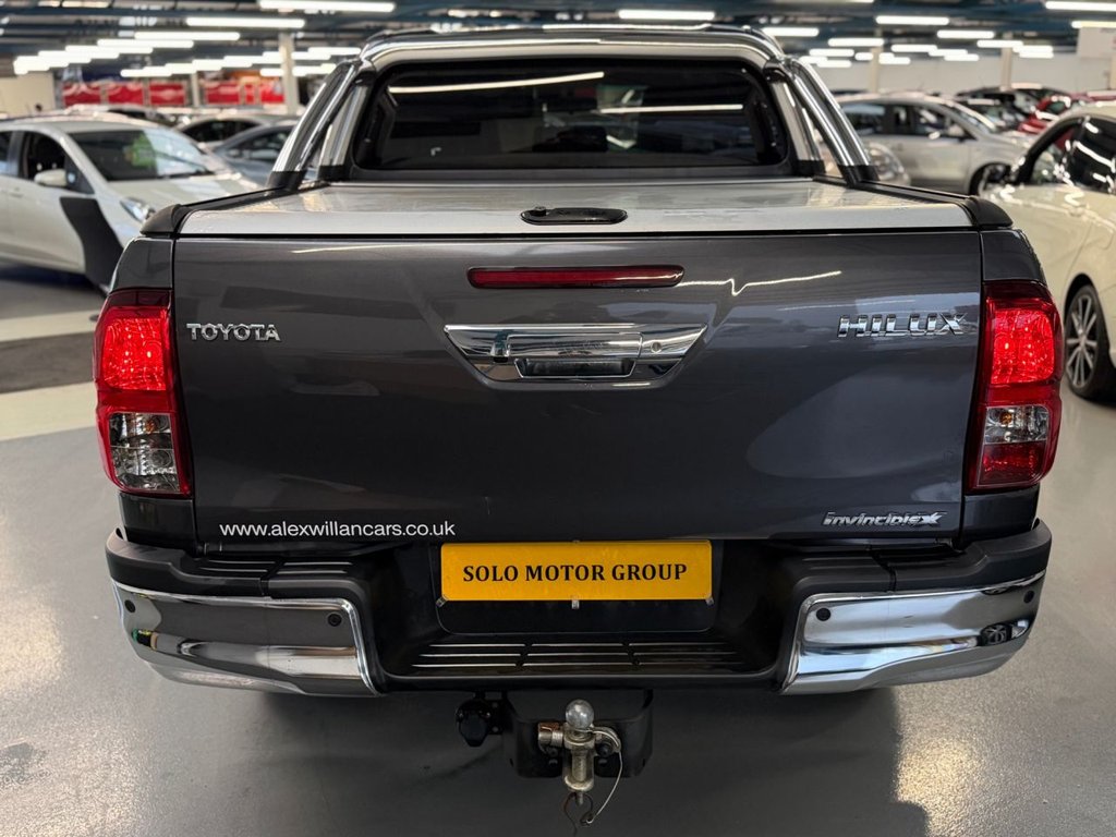 Used Toyota Hilux 2019 for sale - 77647842: Photo 9