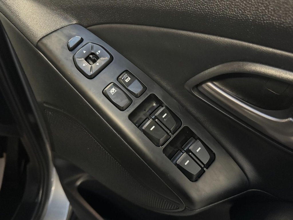 Used Hyundai Ix35 2013 for sale - 77276056: Photo 50