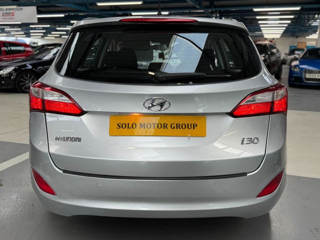 Used Hyundai i30 2014 for sale - 77654736: Photo 17