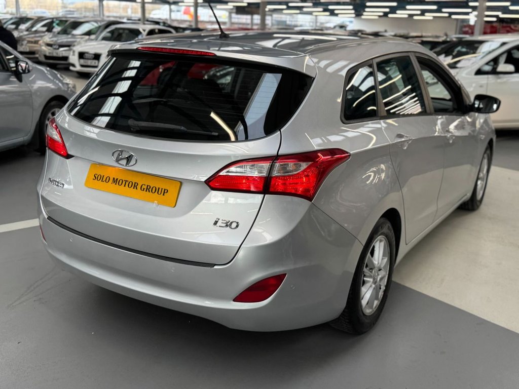 Used Hyundai i30 2014 for sale - 77654736: Photo 18