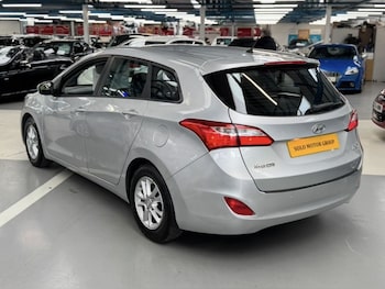 Used Hyundai i30 2014 for sale - 77654736: Photo