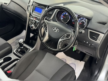 Used Hyundai i30 2014 for sale - 77654736: Photo