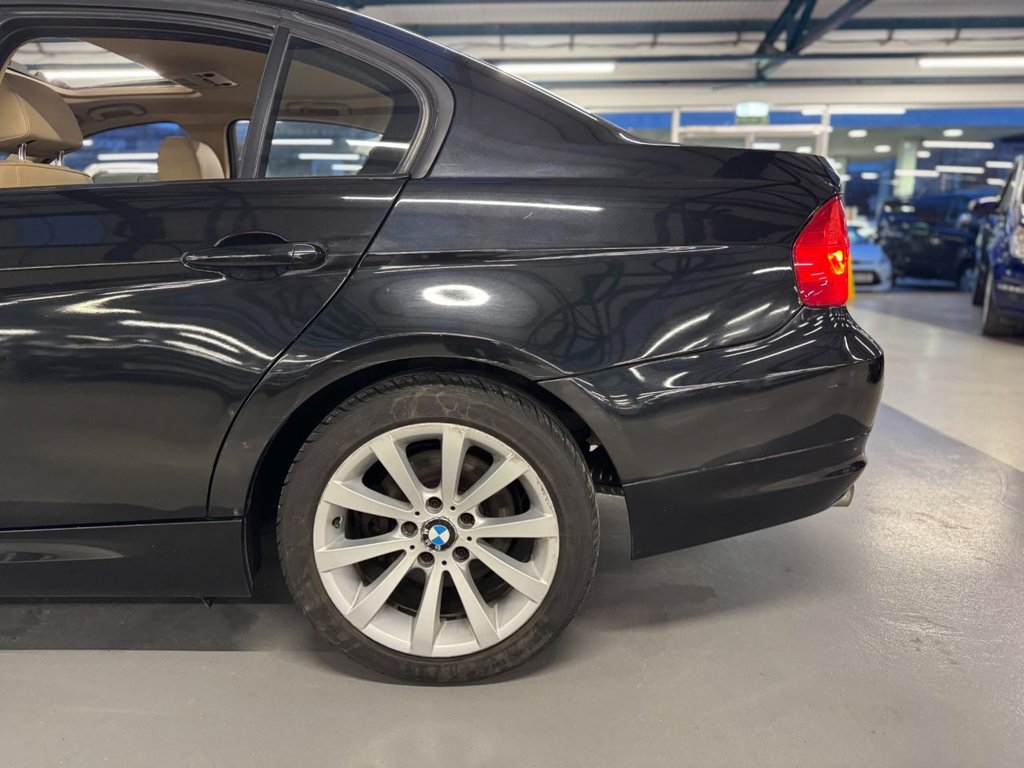 Used BMW 3 Series 2010 for sale - 77422451: Photo 12