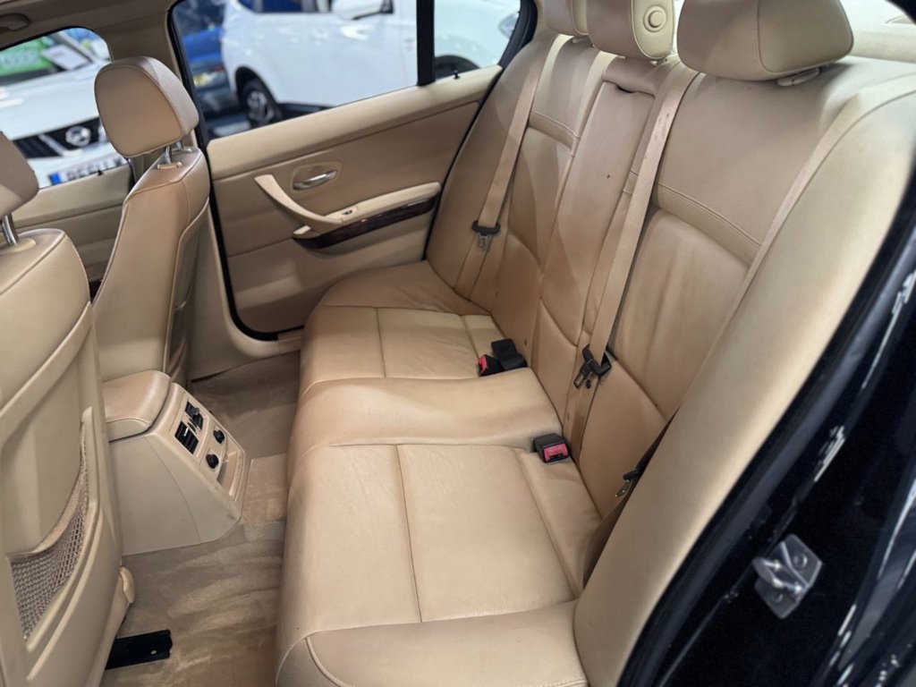 Used BMW 3 Series 2010 for sale - 77422451: Photo 29